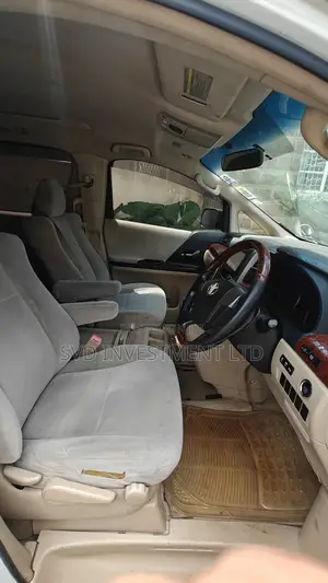 Toyota Alphard 2009 White