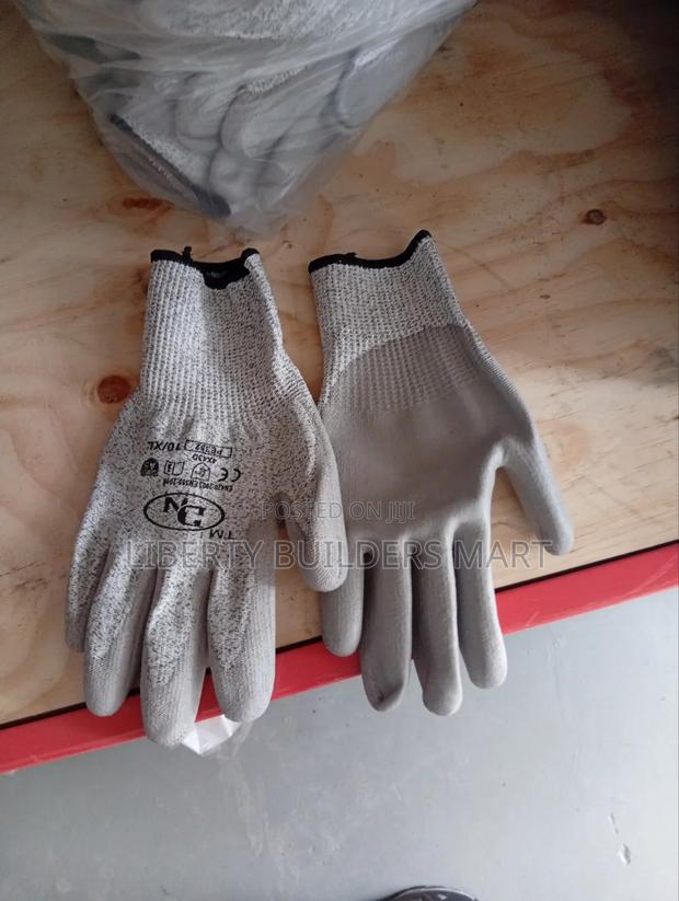 Cut Resistant Gloves