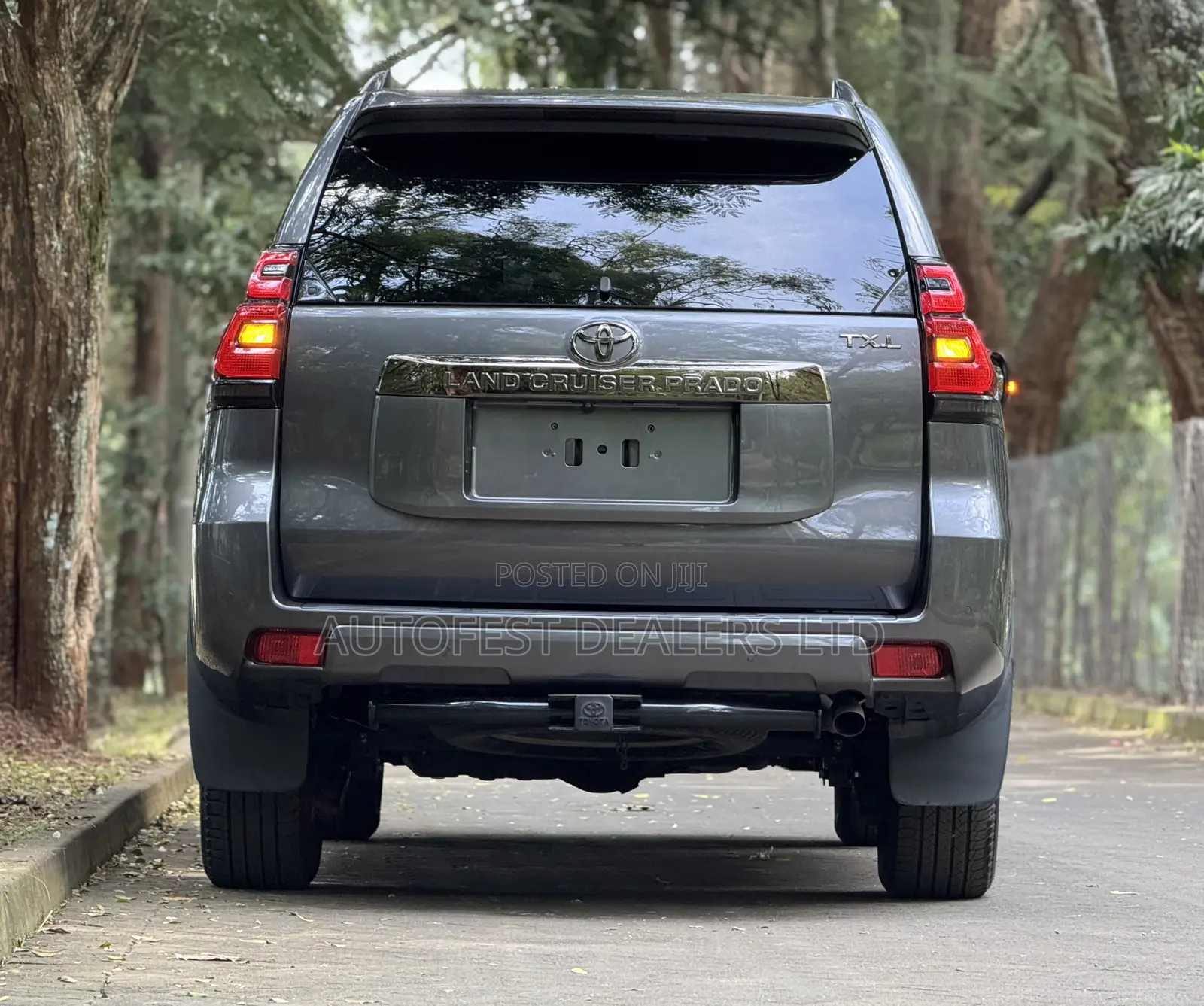 Toyota Land Cruiser Prado 2.8 2021 Gray