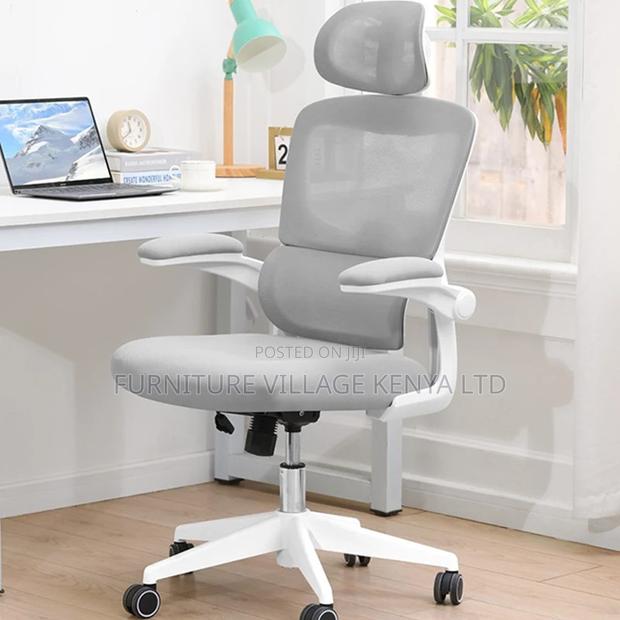 White Swivel Ergonomic Home Chair. - thumbnail 4