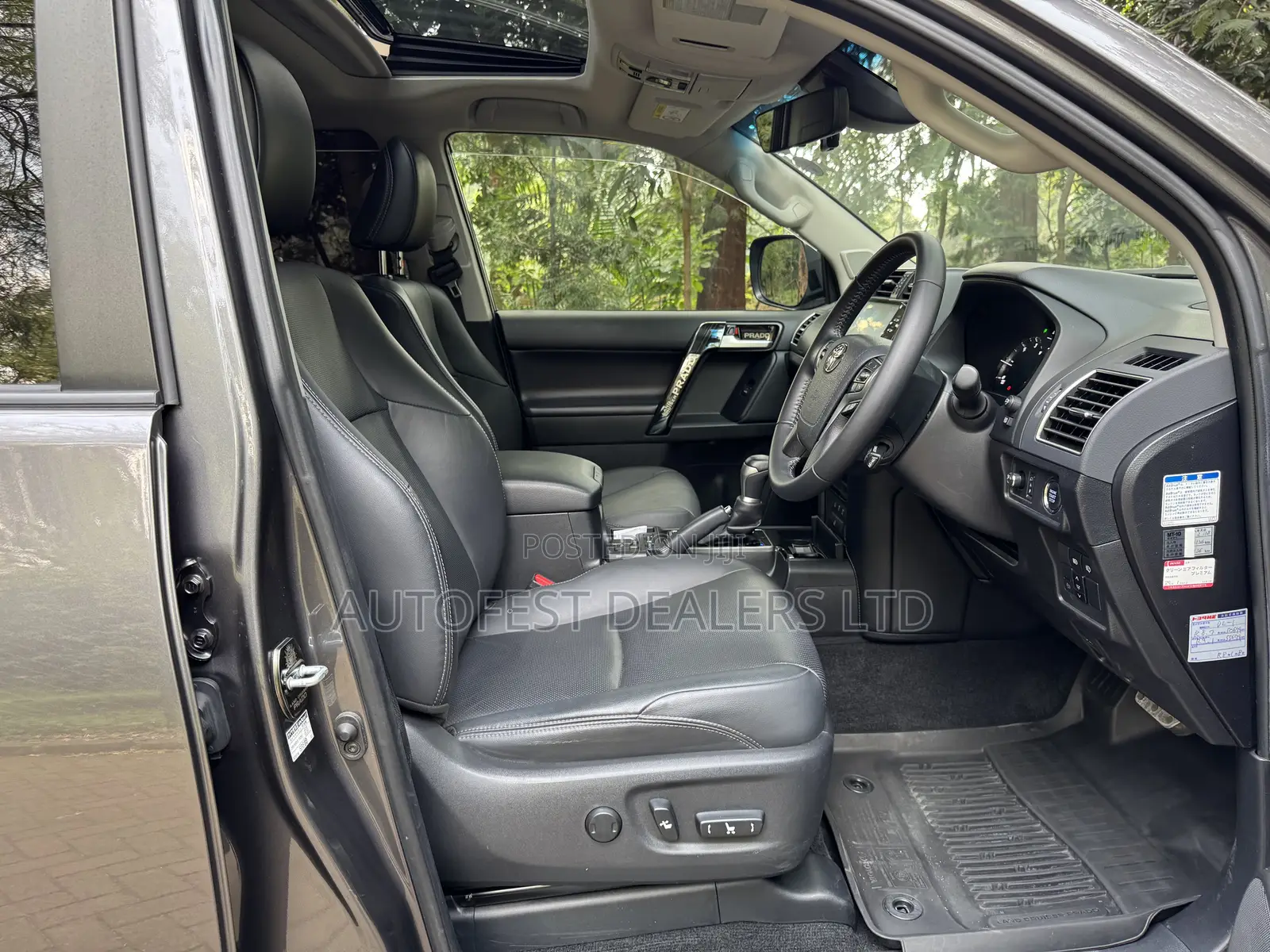 Toyota Land Cruiser Prado 2.8 2021 Gray