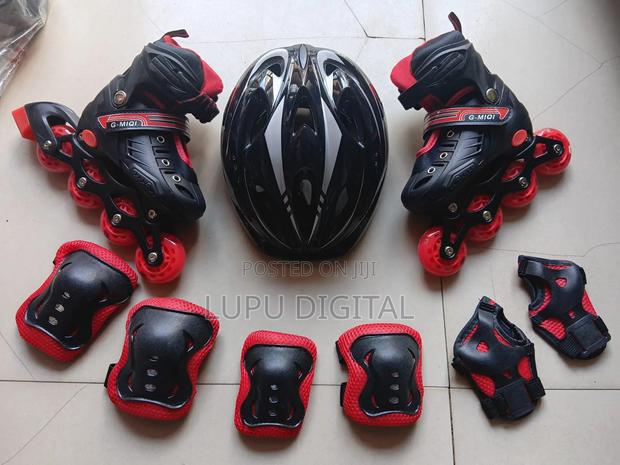 Hard Boot Skating Shoes