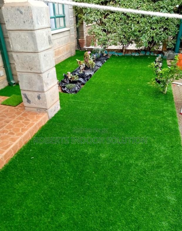 Best Price on Grass Carpet - main view