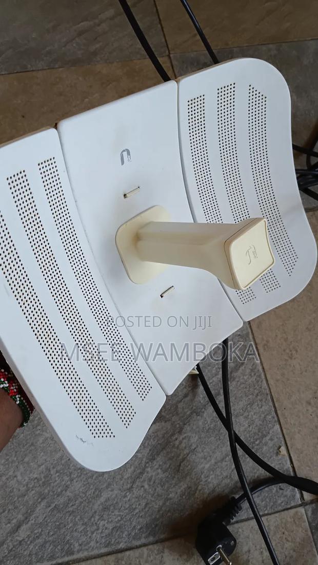 Ubiquiti Litebeam M5 — Excellent Condition - thumbnail 2
