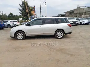 Nissan Wingroad 2010 Silver