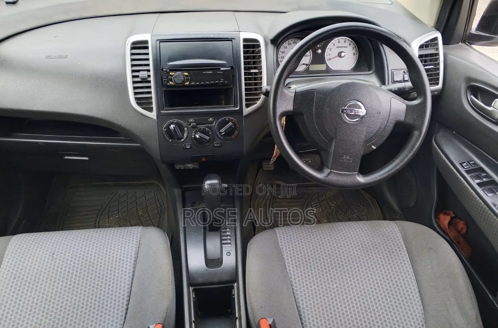 Nissan Wingroad 2010 Silver