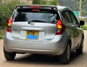 Nissan Note 2013 Silver