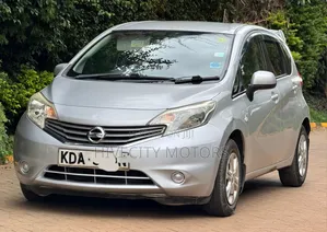 Nissan Note 2013 Silver