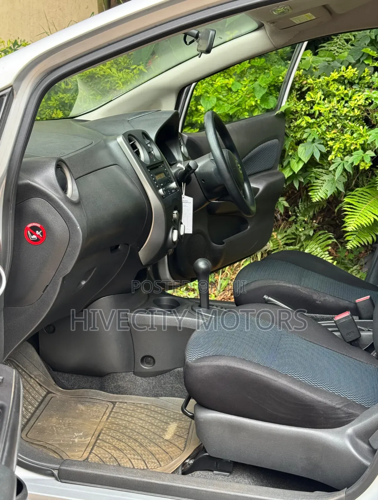 Nissan Note 2013 Silver