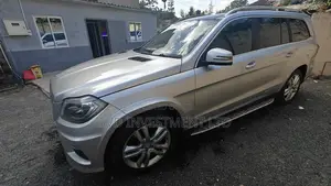 Mercedes-Benz GL-Class 2015 Silver