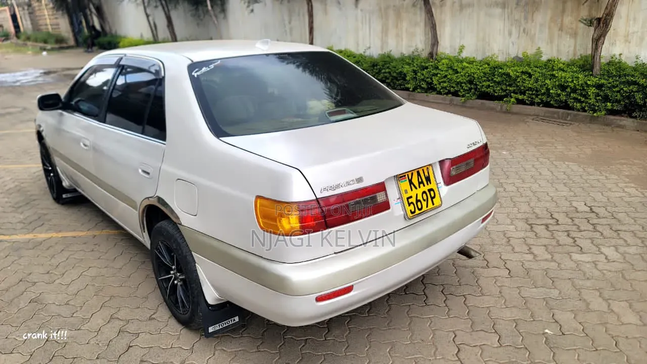 Toyota Premio 2001 Silver