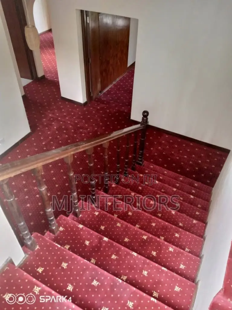 Presidential Premium Floor Covering With Wall to Wall Carpet