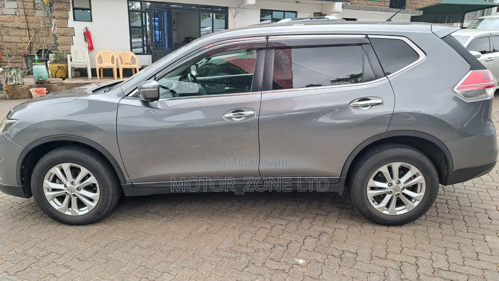 Nissan X-Trail 2016 Gray