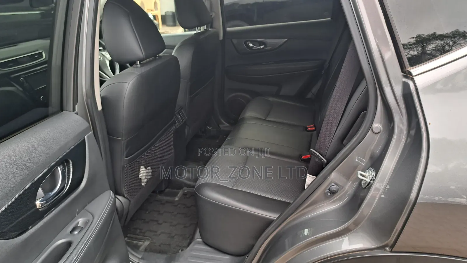 Nissan X-Trail 2016 Gray