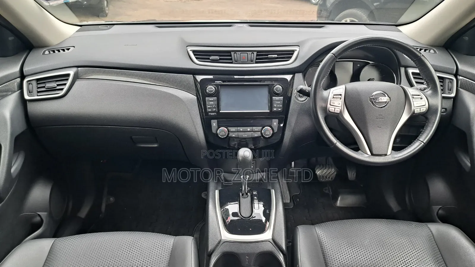 Nissan X-Trail 2016 Gray