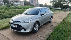 Toyota Axio 2015 Gold
