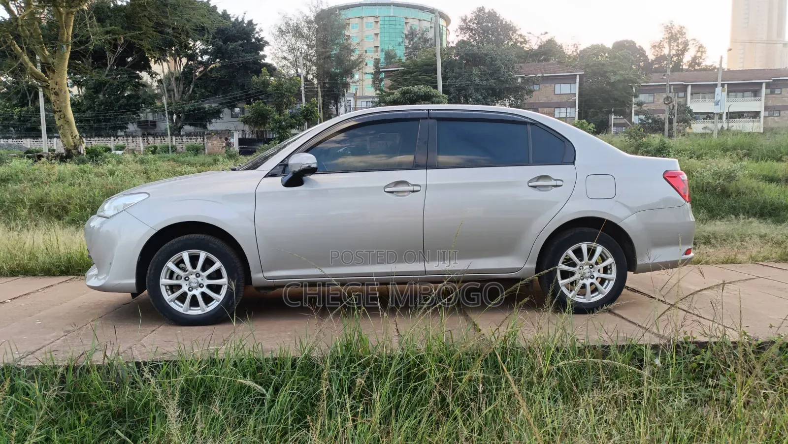 Toyota Axio 2015 Gold