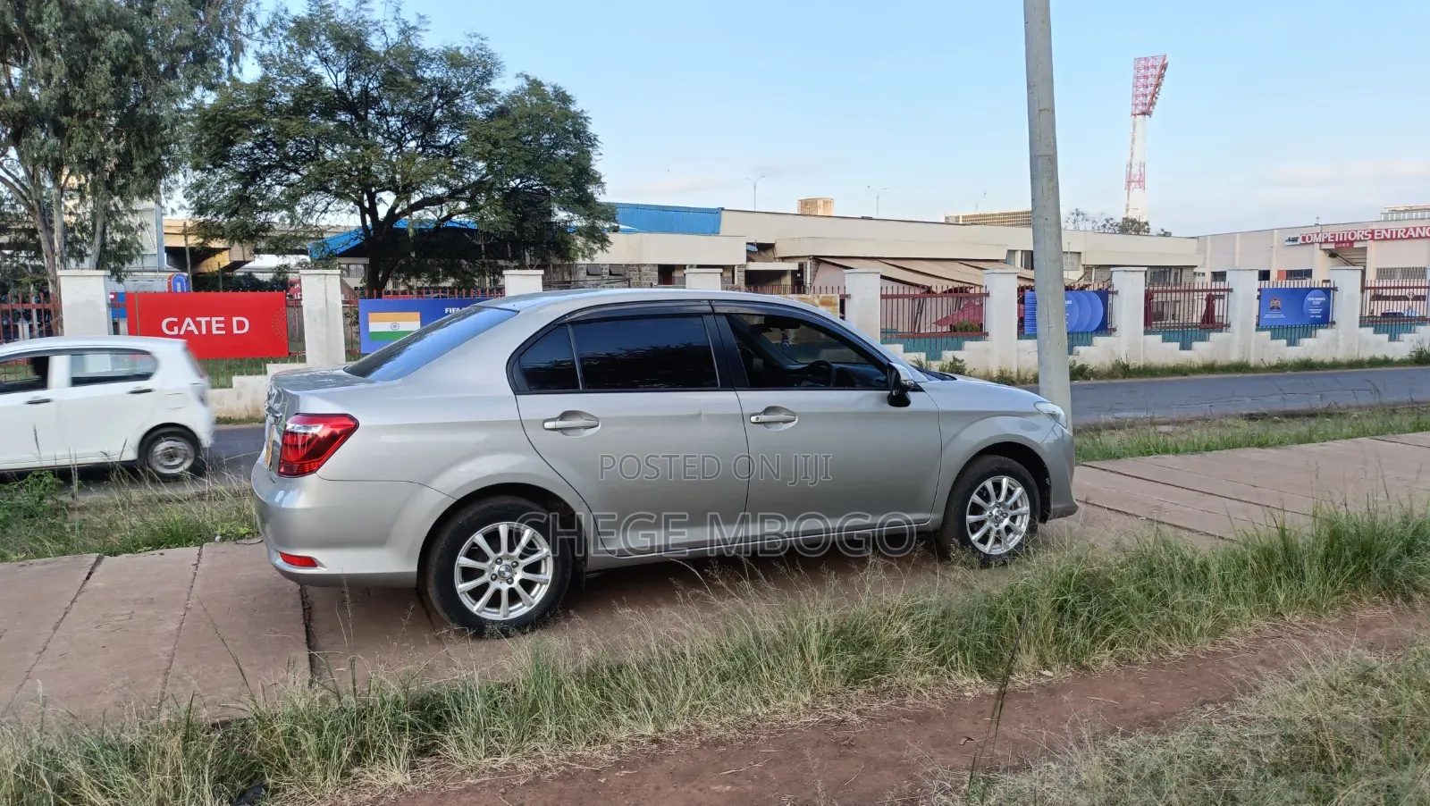 Toyota Axio 2015 Gold