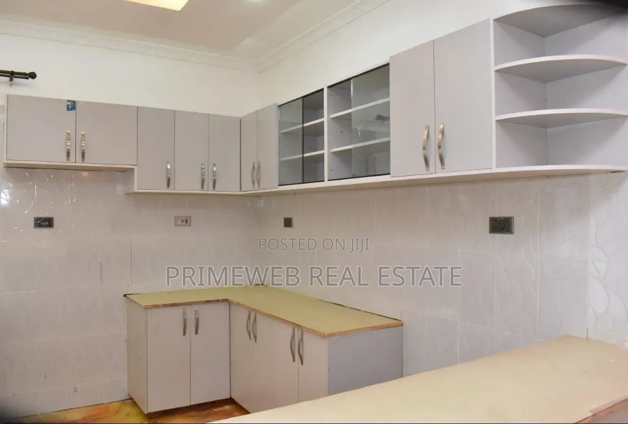 4bdrm Bungalow in Thika Greens Phase 1 for sale
