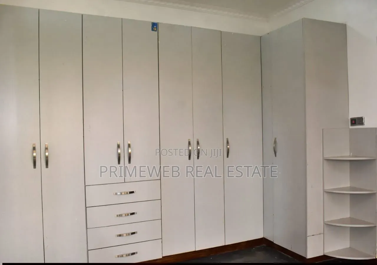 4bdrm Bungalow in Thika Greens Phase 1 for sale