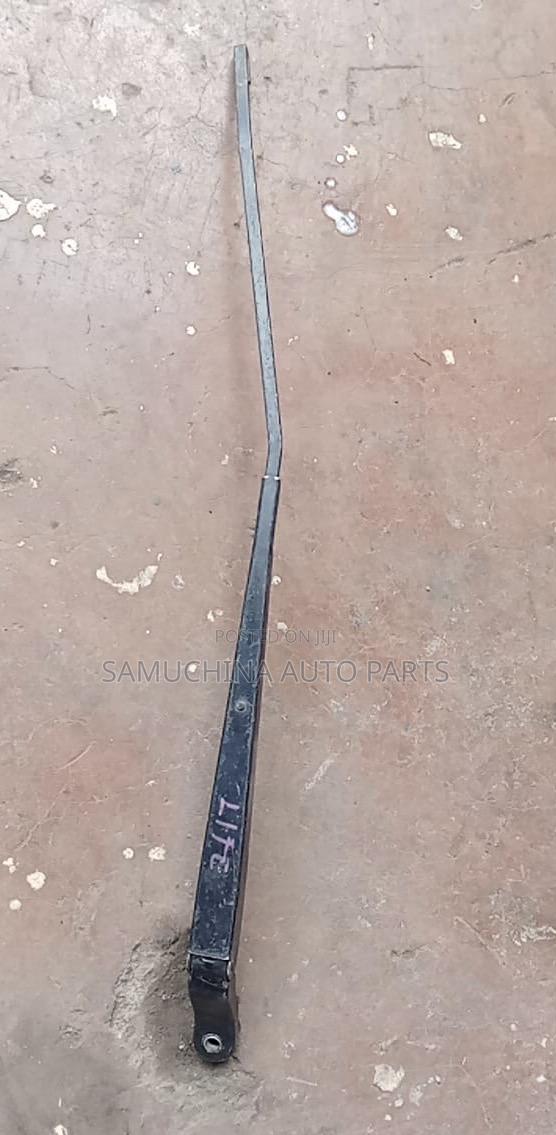 Front Wiper Arm Toyota Townace