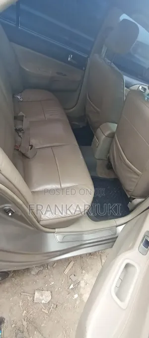 Mitsubishi Lancer 2000 Silver
