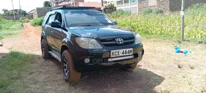 Toyota Fortuner 2006 Black