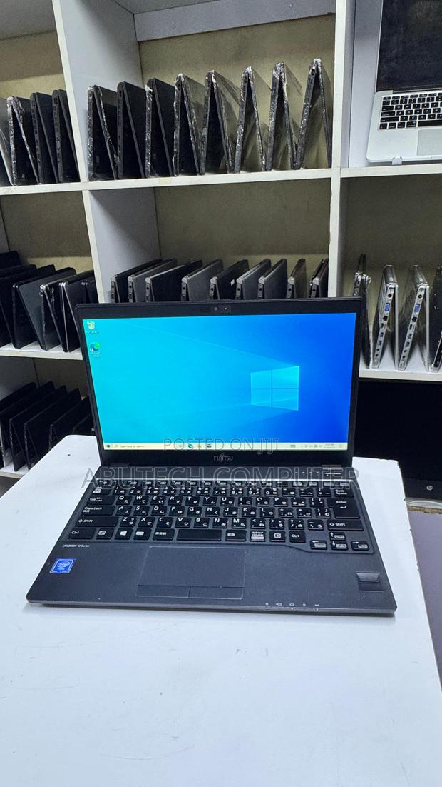 Laptop Fujitsu Lifebook U938 4GB Intel Celeron SSD 128GB - thumbnail 3