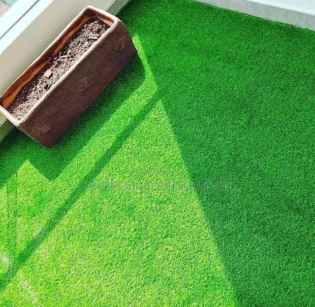 Soft Underfoot Grass Carpet - main view
