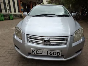Toyota Axio 2010 Silver