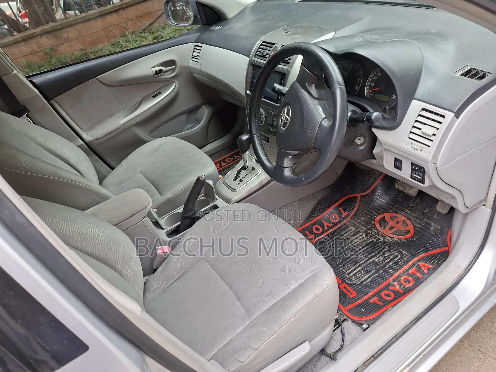 Toyota Axio 2010 Silver