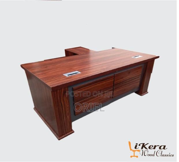 Office Desk : 180cm Walnut Executive Office Desk - thumbnail 4