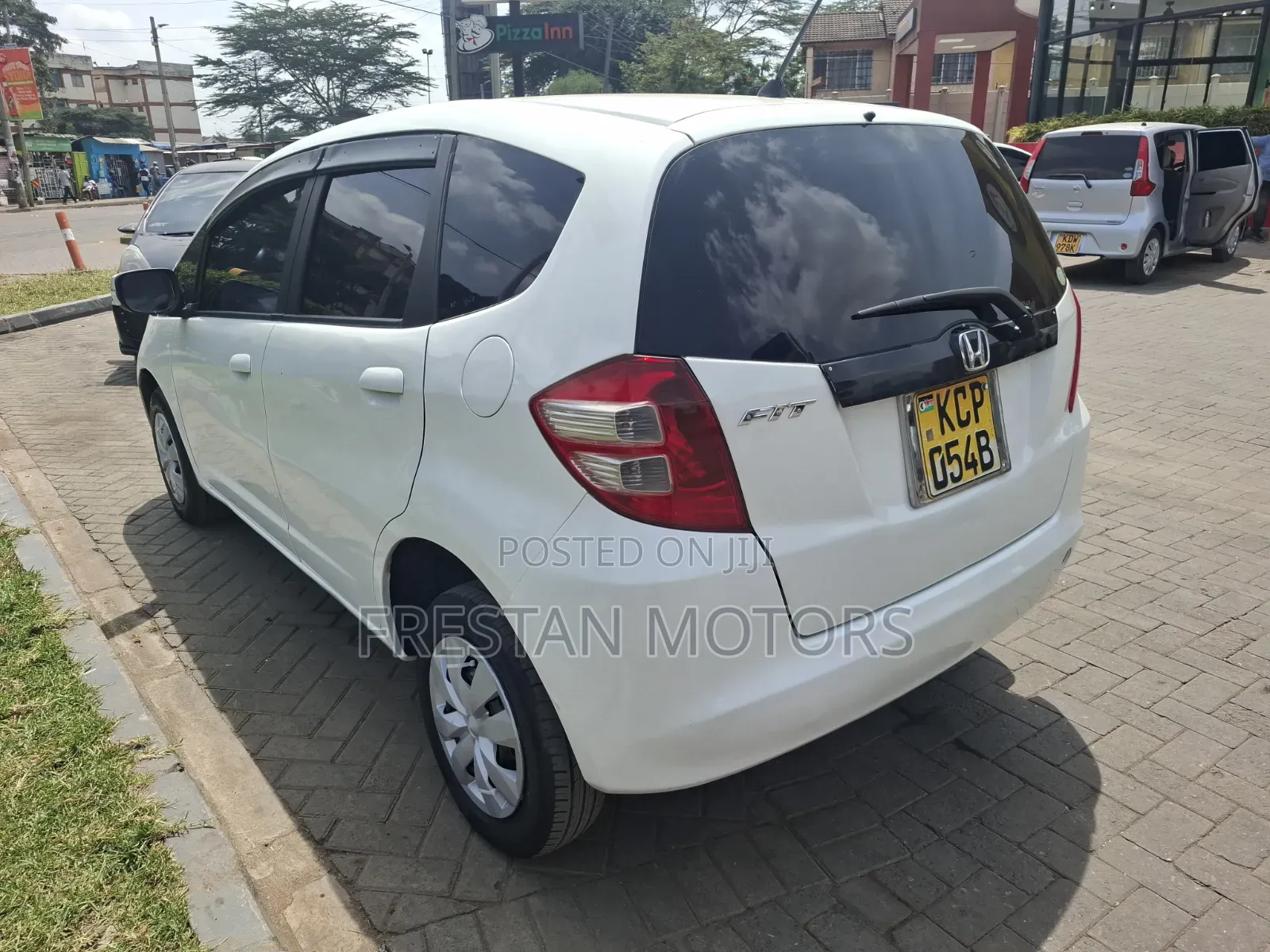 Honda Fit 2010 White