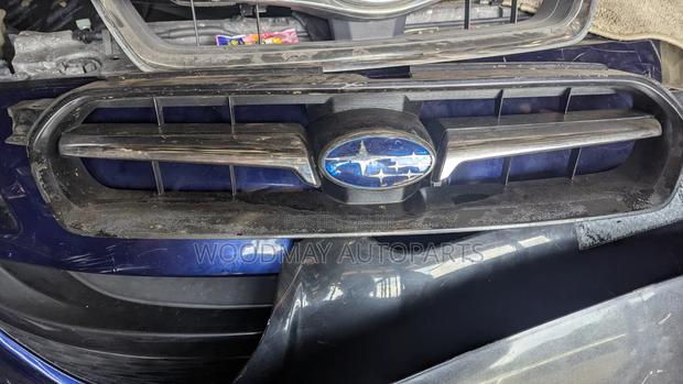 Subaru Legacy Bp5 Grill