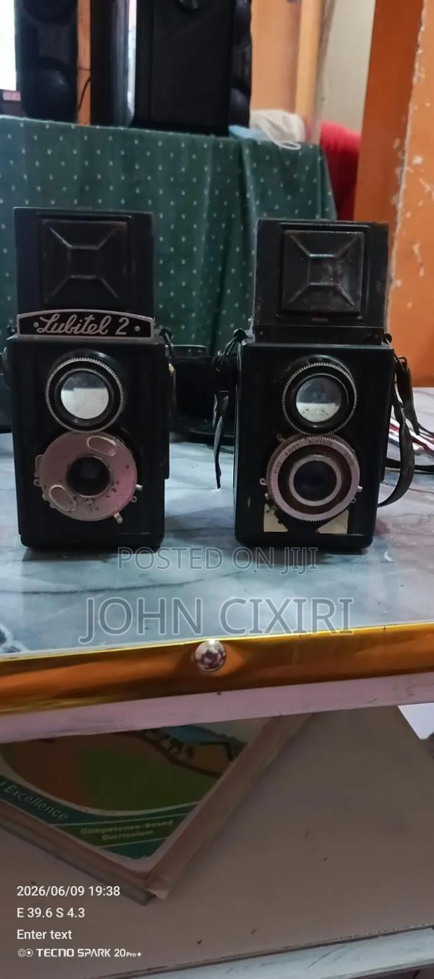Old Version Cameras Used in 90s - thumbnail 9