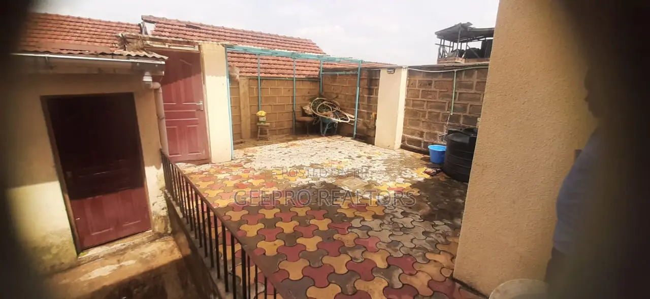 4bdrm Maisonette in Civil Servants for sale