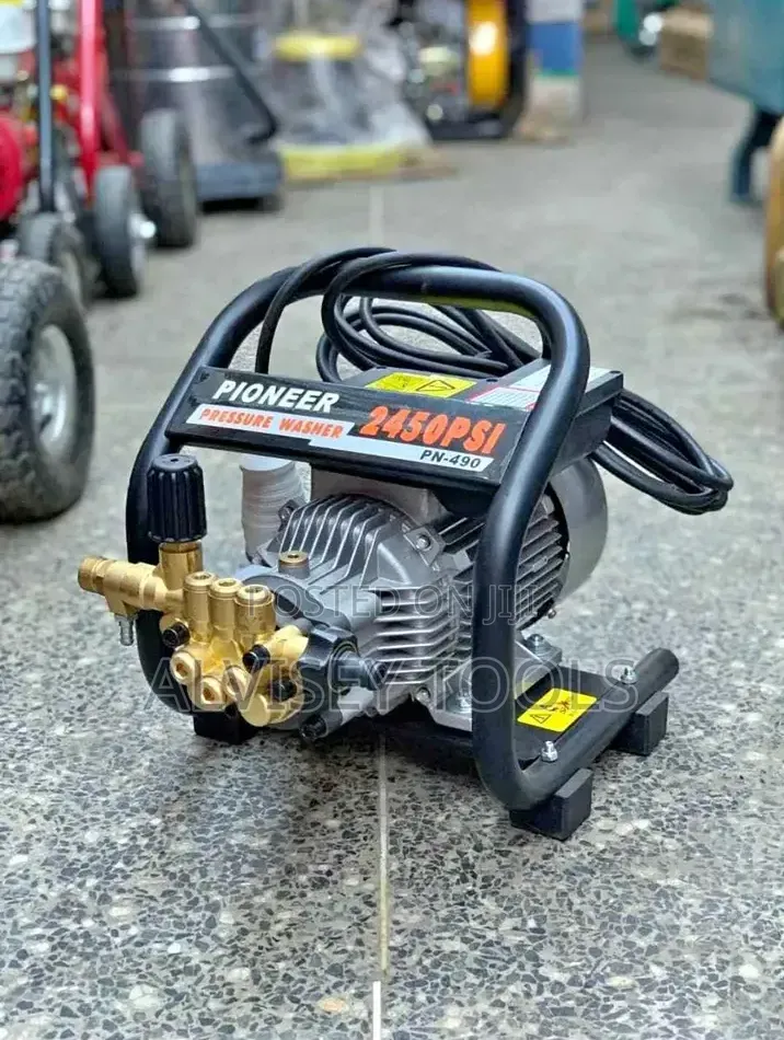 Pioneer Pressure Washer 2450psi