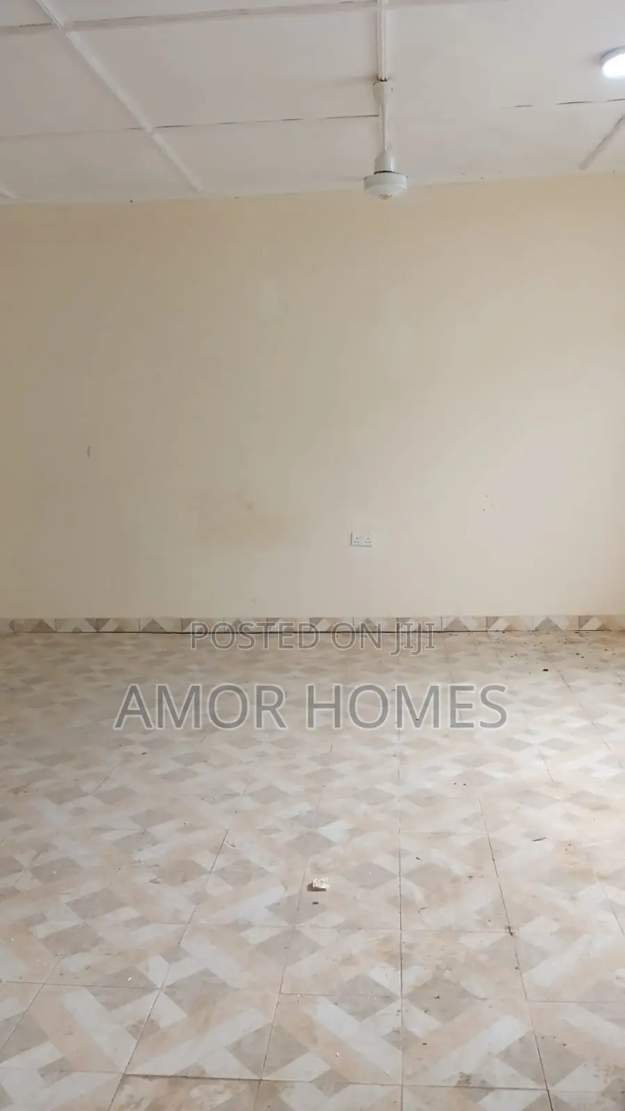 1bdrm Bedsitter in Kiembeni for rent