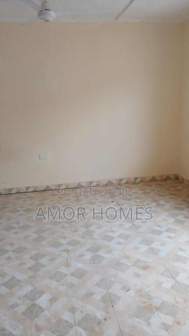 1bdrm Bedsitter in Kiembeni for rent - thumbnail 2