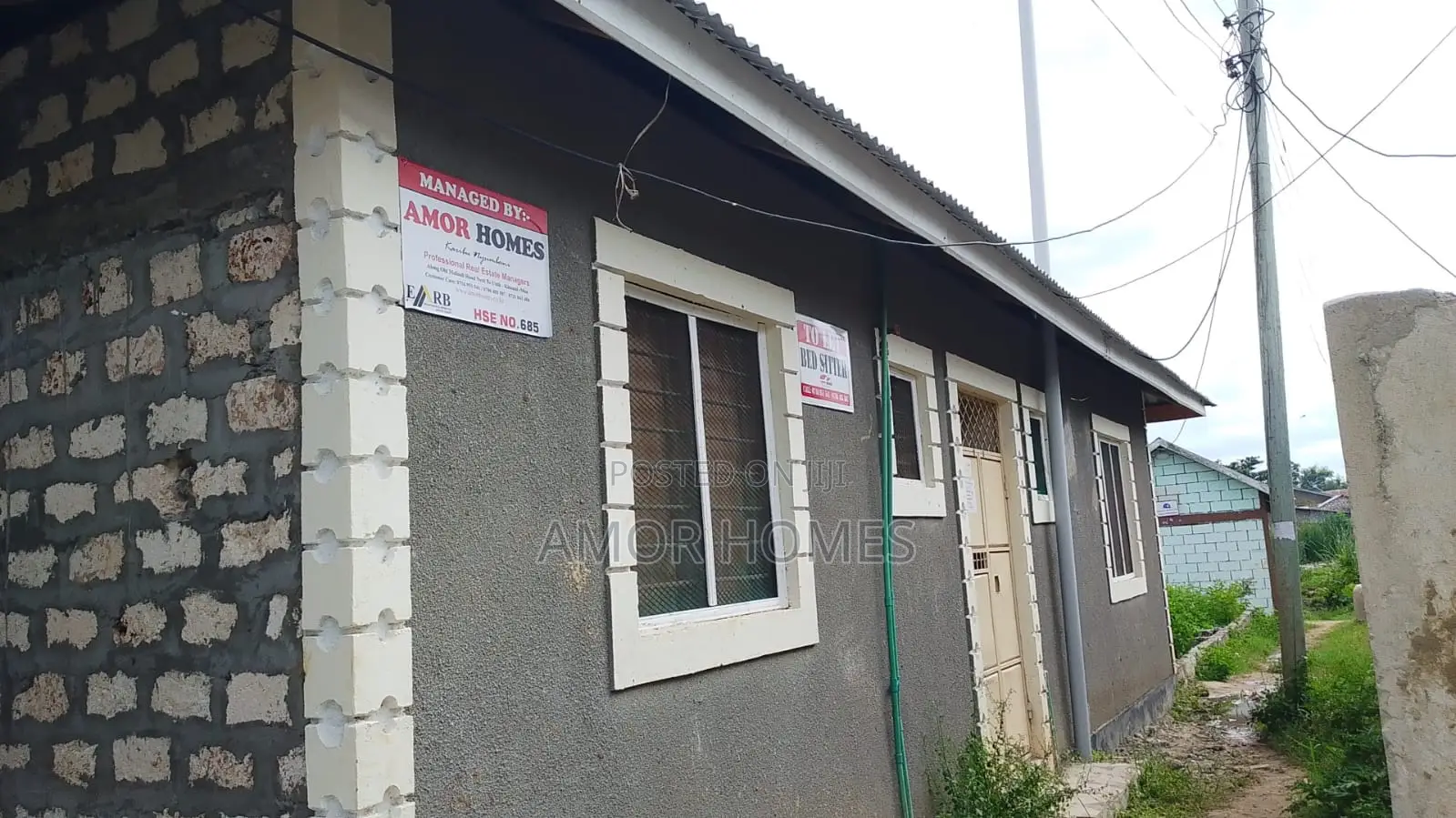 1bdrm Bedsitter in Kiembeni for rent