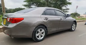 Toyota Mark X 2012 Gray