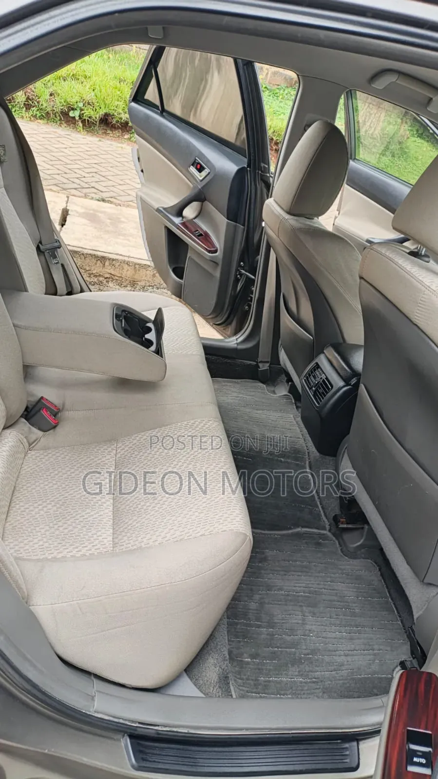 Toyota Mark X 2012 Gray