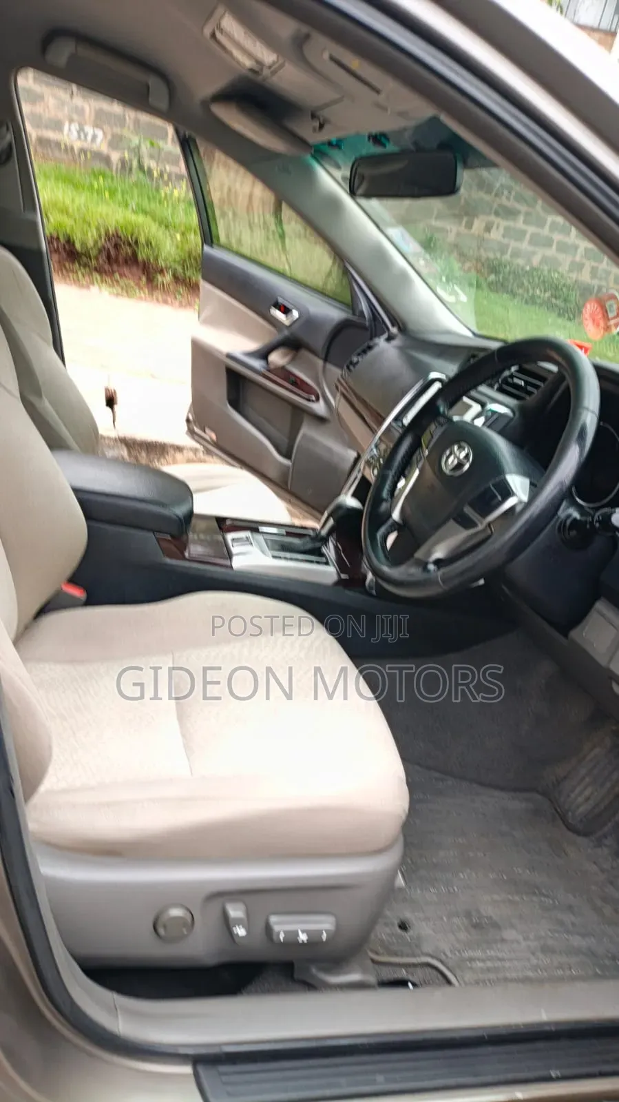 Toyota Mark X 2012 Gray