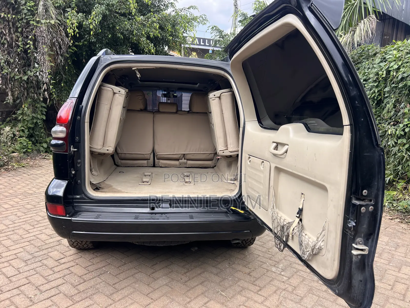 Toyota Land Cruiser 3.0 D-4D C 2008 Black