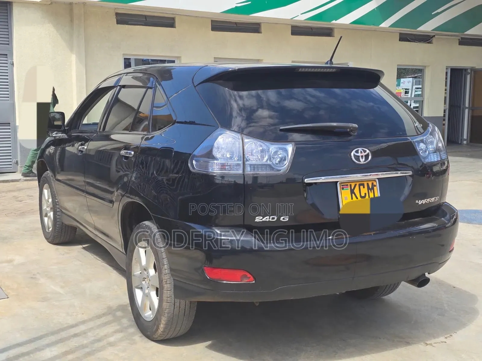 Toyota Harrier 2011 Black