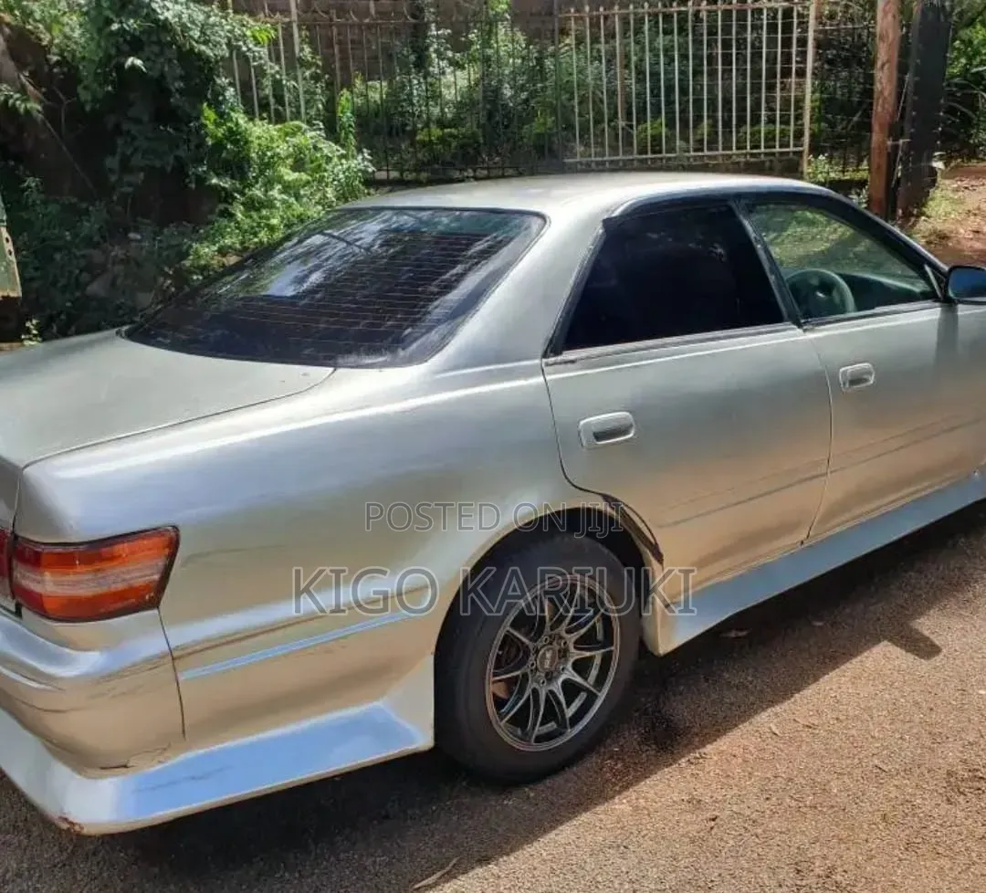 Toyota Mark II 1999 Silver