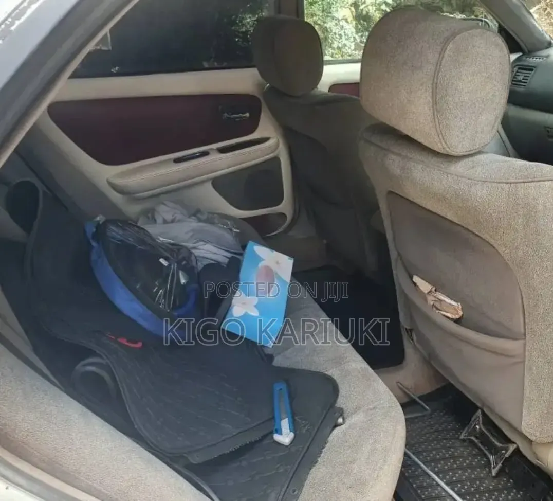 Toyota Mark II 1999 Silver