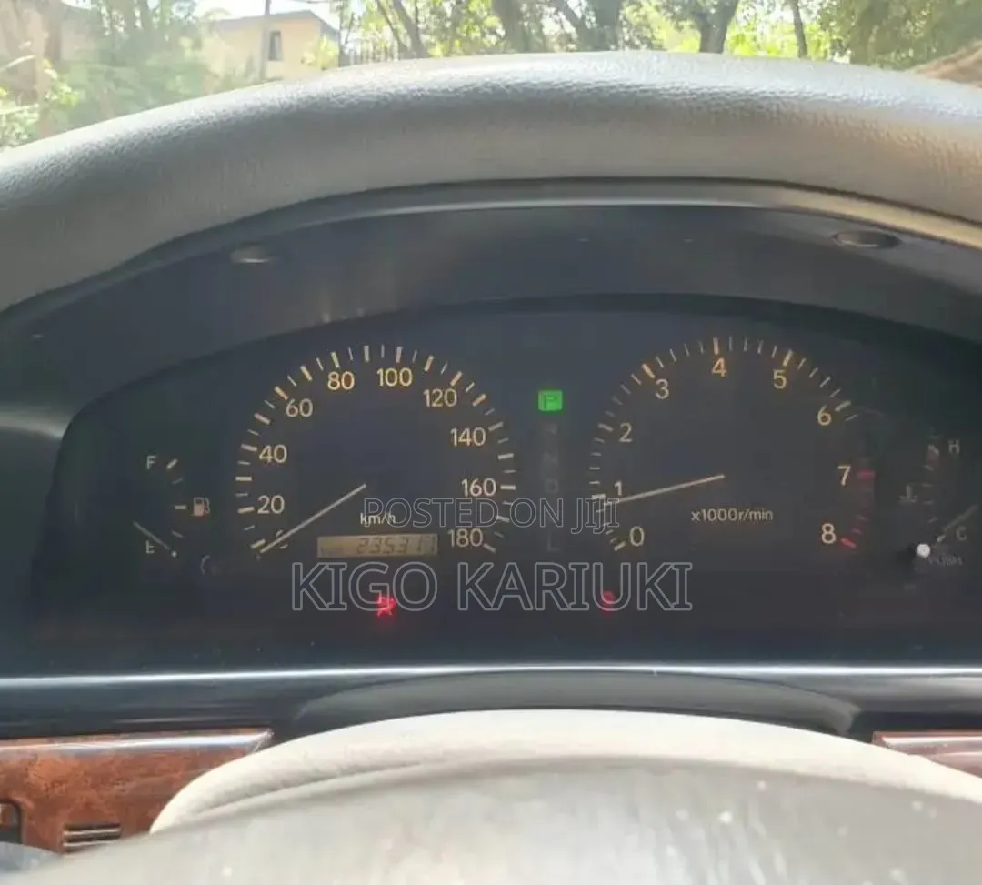 Toyota Mark II 1999 Silver