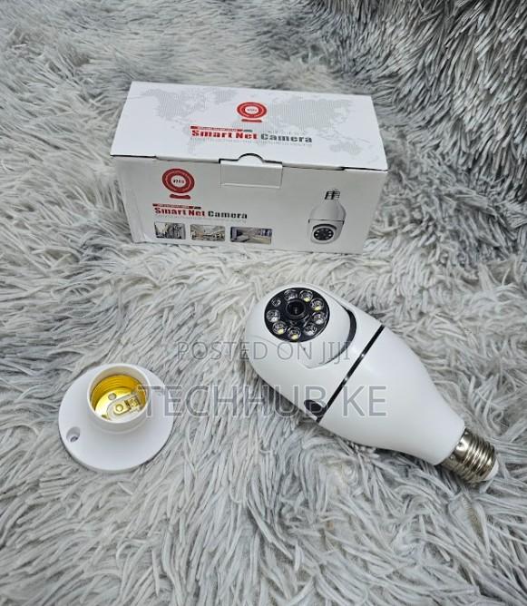 Bulb Wifi Camera 360° PTZ Wireless CCTV Camera With Night Vision