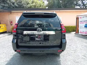 Toyota Land Cruiser Prado 2018 Black